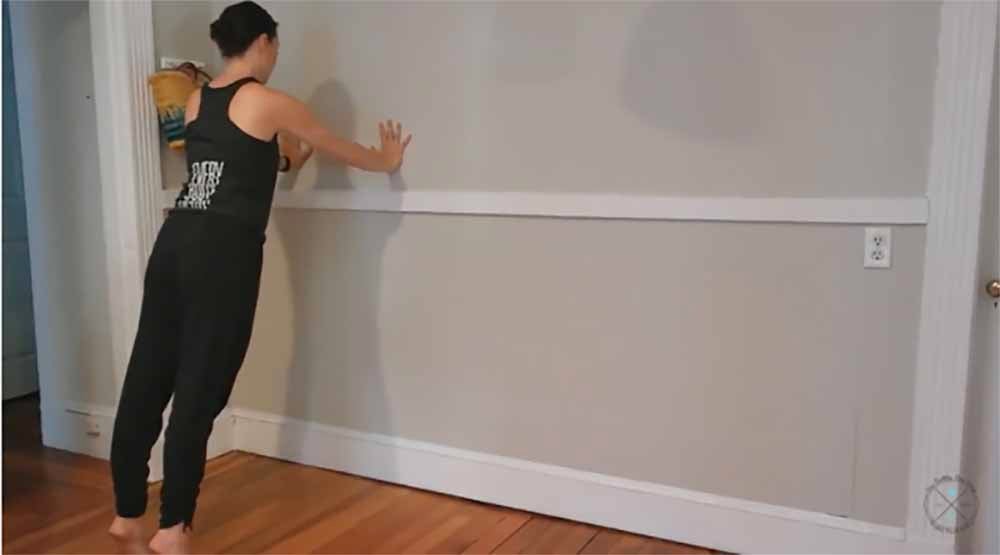 Video: A 15-Minute Wall Workout You Can Do at Home
