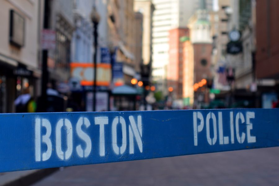 Boston Police Officer Shot, Suspect Dead after Traffic Stop in Roxbury