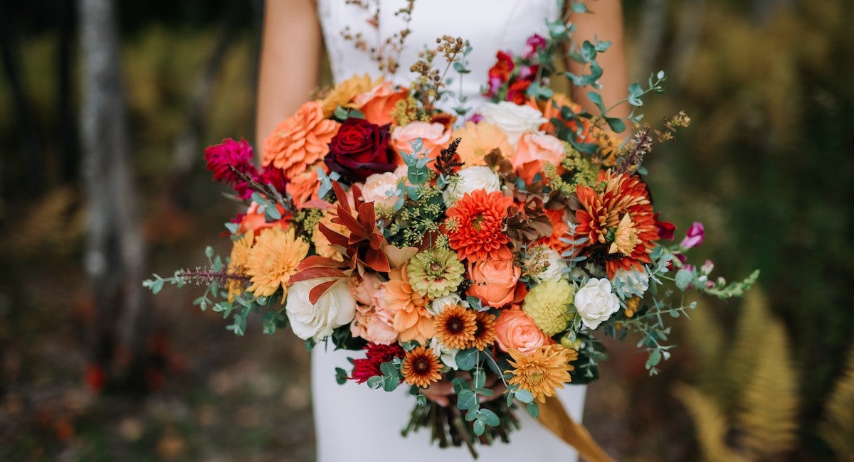 29 Fall Bridal Bouquets That Are Beautiful Beyond Words