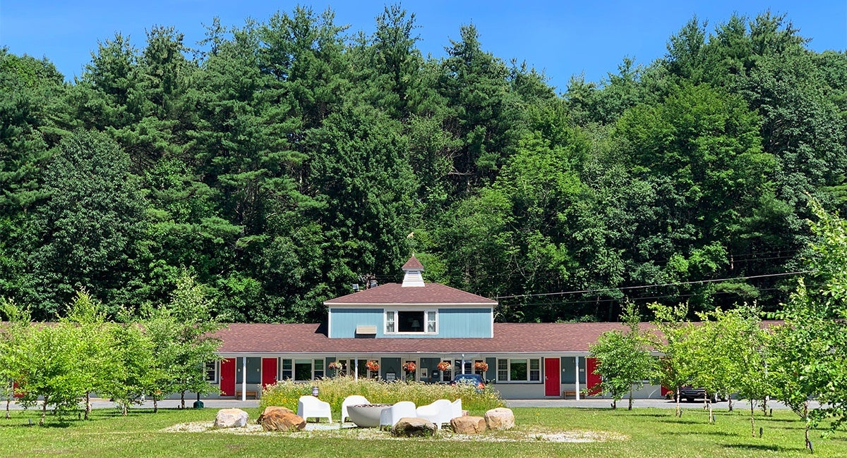 Retro Motor Inns Five Motor-Inns and Motel-Inspired Spots for a Retro Road Trip from Boston