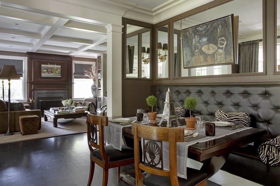On the Market: A Cambridge Colonial with a Dreamy Dining Setup