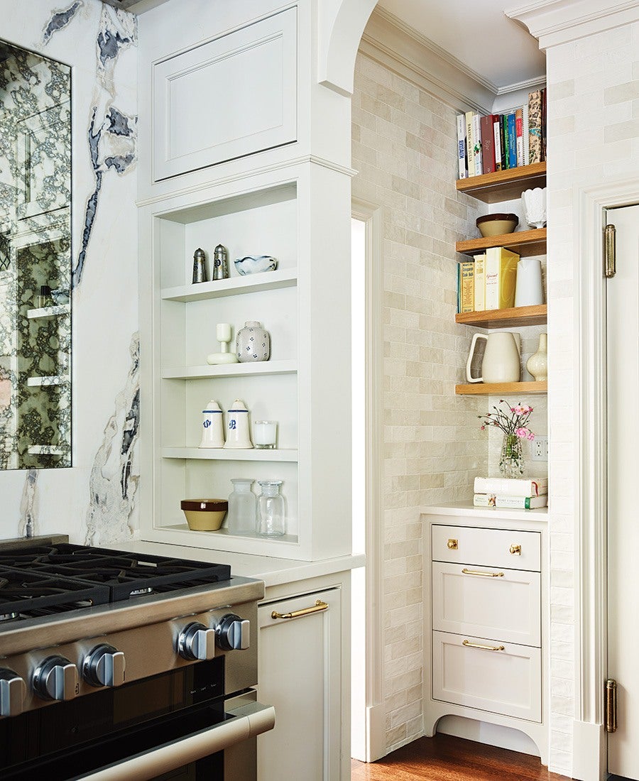 Interior Designer Sarah Scales Brightens Up a Dark Milton Kitchen