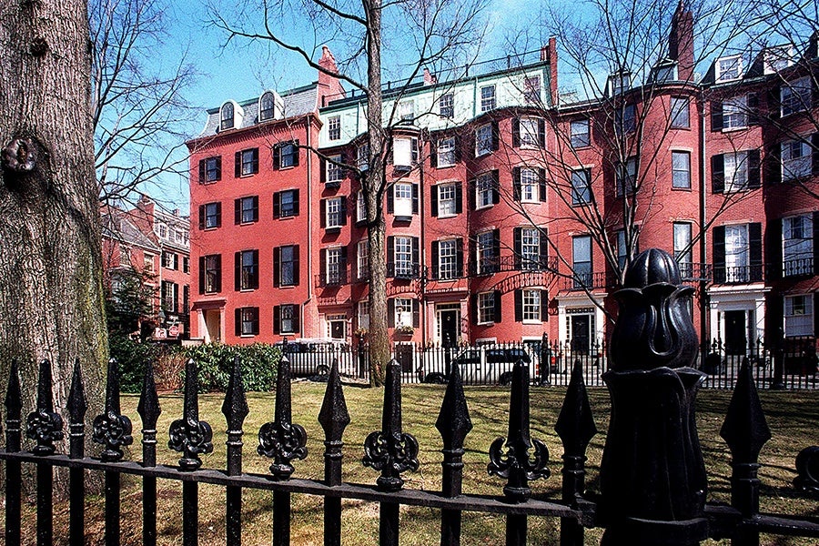 For Sale: A Beacon Hill Townhouse by Historic Louisburg Square