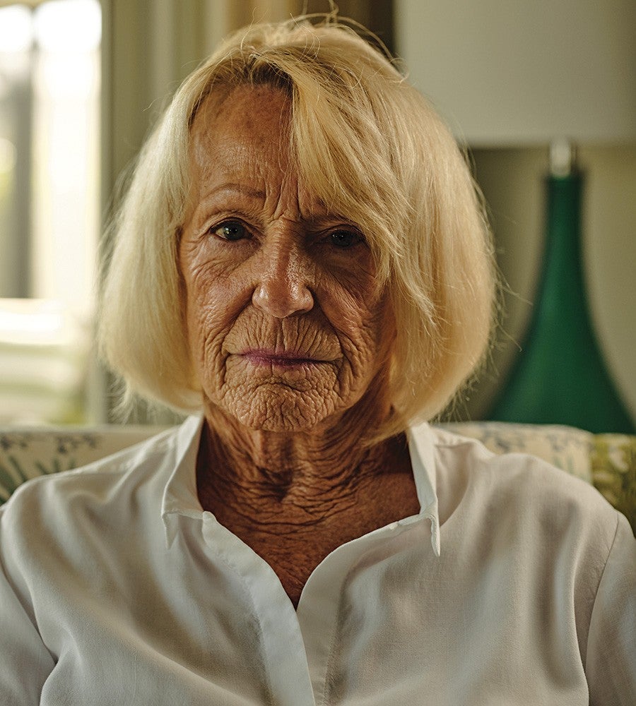 Stephen \, image size:900x1000