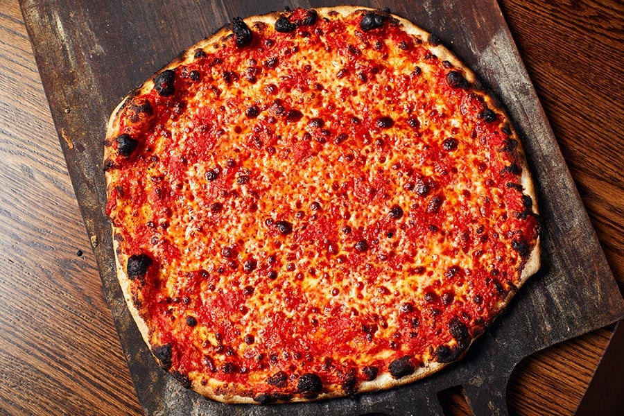 The Ultimate Guide to New Haven Apizza